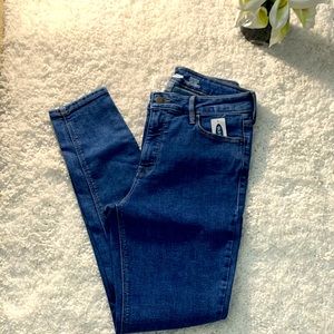 Women’s Old Navy Rockstar Jeans